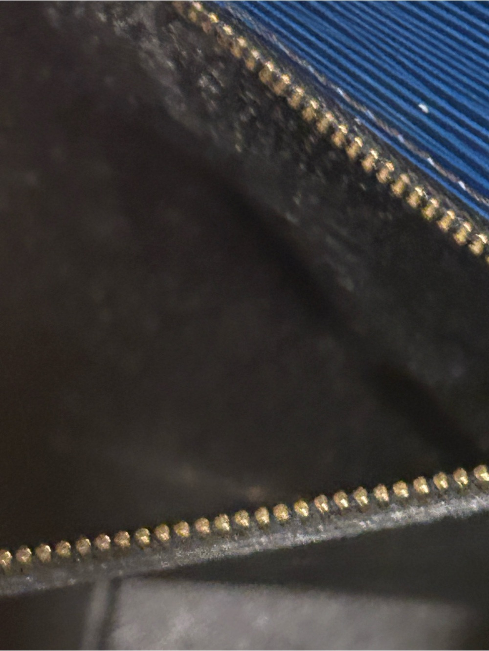 Louis Vuitton Saint Cloud gm Epi Blue Leather with coa - Picture 11 of 14